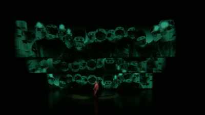 Right? Um... what are our differences?
Can you be specific? - National Theatre Live: Nye