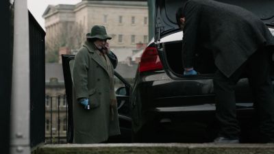 Right, we've found the car, - Vera