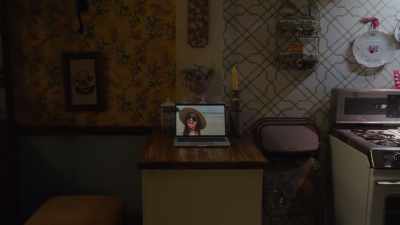 ♪ Rihanna playing "Stay" ♪ - Dollface