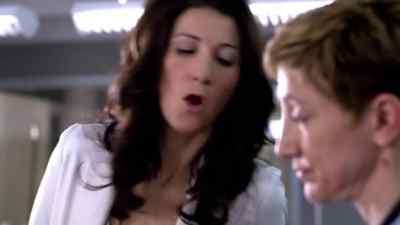 - Ring, Jacks.
- Oh, Gosh. - Nurse Jackie