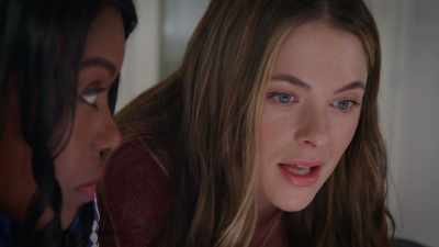 Ring the bell and tell
him we wanna talk to him. - Million Dollar Lethal Listing