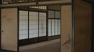 Rinshunkaku's floor plan is
endlessly flexible. - The Art of Japanese Life