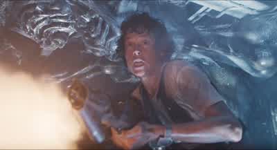 - Ripley! - Aliens