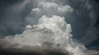 Rising summer temperatures
fuel electric storms - Prehistoric Planet