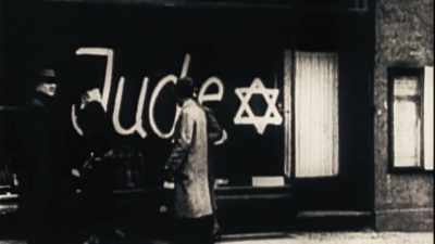 (rising suspenseful music music) - Hitler's Gold