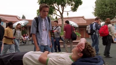 - River in Obuda up.
- What do you want? - Malcolm in the Middle