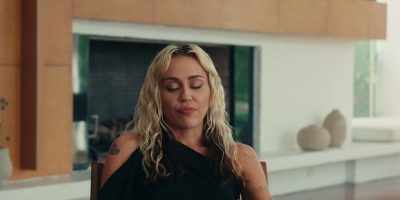 "River," it was a time in my life
where I was going through - Miley Cyrus - Endless Summer Vacation (Backyard Sessions)