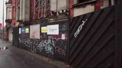 [Rob Bell] There are houses,
grocery stores, bars, - Mysteries of the Abandoned
