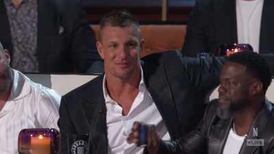 Rob Gronkowski's here.
He's Tom's favorite tight end... - The Roast of Tom Brady
