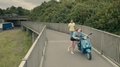 Rob: Look, I broke the bike. - Glue