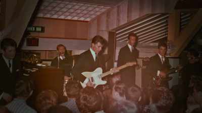 Robbie: We were
outgrowing the past - Once Were Brothers