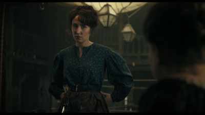 Robbing the Queen
and the Chinese Emperor is risky enough... - A Thousand Blows
