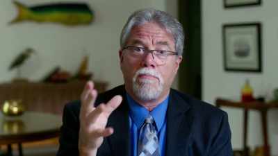 Robert Brown had contacted Trina Doris and Moe at the time - The Killer Truth