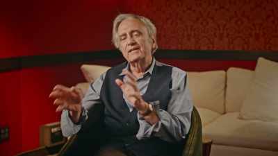 Robert Lippert would send
over fading American actors, - The Life and Deaths of Christopher Lee