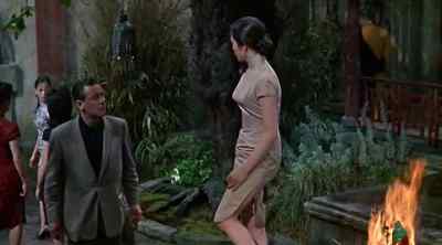 Robert. - The World of Suzie Wong