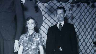 - Robert Wadlow and his family - The UnBelievable with Dan Aykroyd
