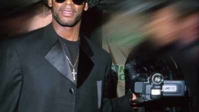 Robert would film - Surviving R. Kelly