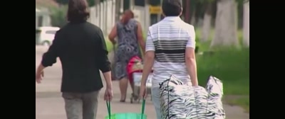 [Roberto] So this couple
has three children, - A Life Too Short: The Isabella Nardoni Case