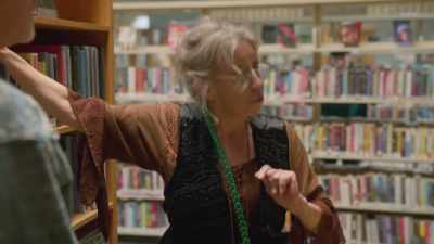 Robin, don't forget to pull
the books for the reserve list. - Shelved