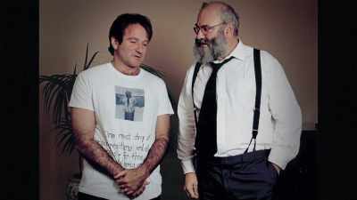 Robin:
He's such
a compassionate man, - Robin Williams: Come Inside My Mind
