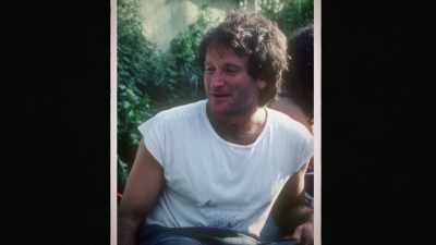 Robin:
Yeah. Yeah and that-- - Robin Williams: Come Inside My Mind