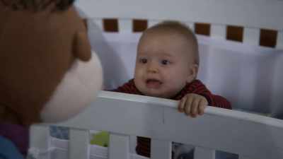 ♪ Rock-a-bye, baby, on the treetop ♪ - Fuller House