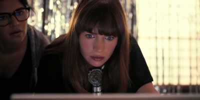 [rock music playing] - Girlboss