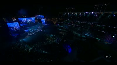 ♪ Rocket man ♪ - Elton John Live: Farewell from Dodger Stadium