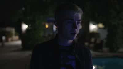 ♪ Rock'n roll is here to stay ♪ - 13 Reasons Why