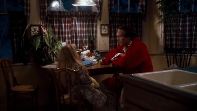 Rocky bit my thumb What - National Lampoon's Christmas Vacation