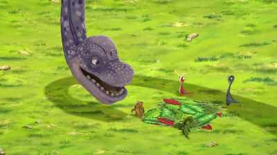 ROCKY: No time for re-sizing.
Here he comes! - Gigantosaurus