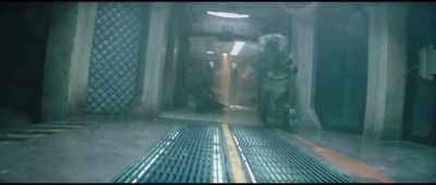 - [Rodrigo] We gotta seal the bulkhead!
- [AI] De-pressurization warning. - Underwater