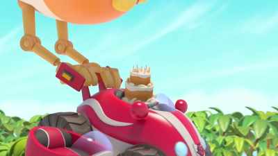 Rod's cake and Road-Wing
are safe and sound - - Top Wing