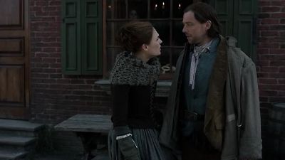 Roger, wait. - Outlander