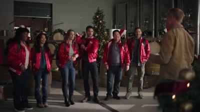Roll up those pants
and get to work - Jingle Bell Run