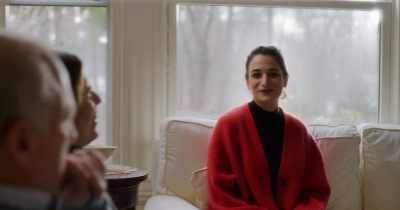 [Ron] I actually had a question
about the password that you sent me. - Jenny Slate: Stage Fright