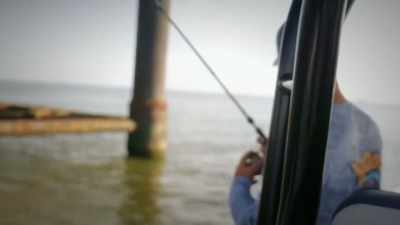 -[ron] I'd like to have
at least 200, man.
-[jeff] 200? - Deadliest Catch: Bloodline