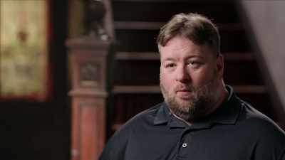 - Ronnie Defeo Jr. claimed that - Famously Haunted: Amityville