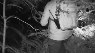 [Ronny]  Kinda feeling
 that sensation
 of being watched. - Expedition Bigfoot