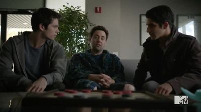 (ROOF CLANGING) - Teen Wolf