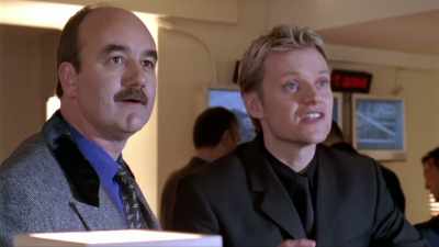 Roofer, eight to one, eight to one. - Hustle