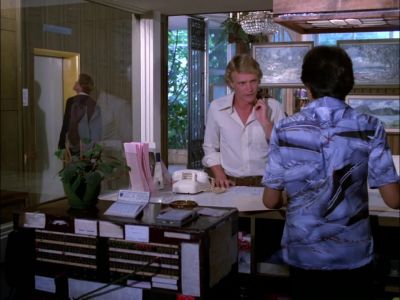 ROOM 411, PLEASE. - Hawaii Five-O
