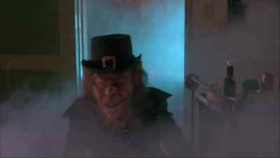 Room service. - Leprechaun 3