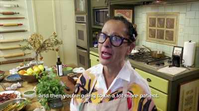 [roommates laughing] - Selena + Chef
