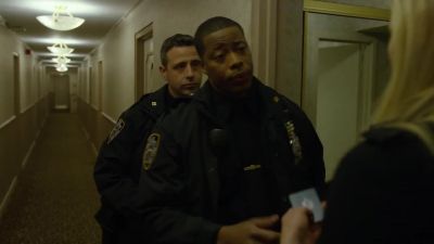 Room's been checked, it's clear. - Marvel's Daredevil