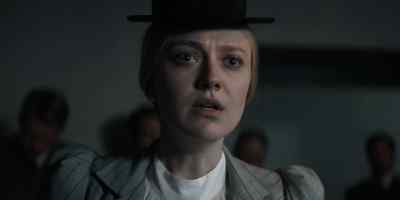 Roosevelt never called, did he? - The Alienist