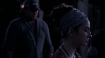 [ Rope creaking ] - Supernatural