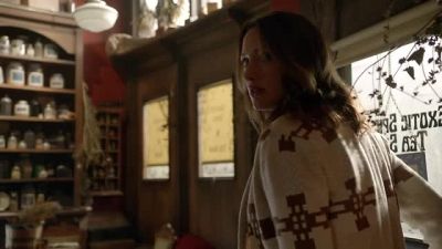 ROSALEE: What the... - Grimm