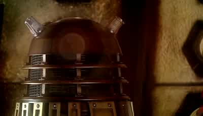 Rose, get down! - Doctor Who