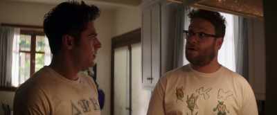 - Rose just really disappears into the scene.
- Yeah. - Neighbors 2: Sorority Rising